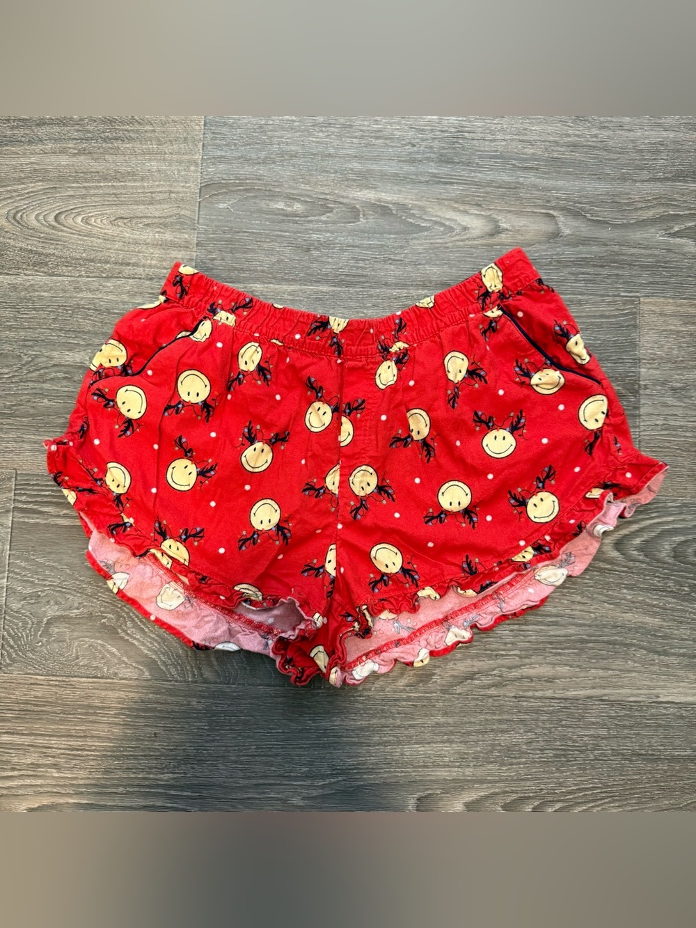 aerie smiley festive flannel ruffle boxer shorts